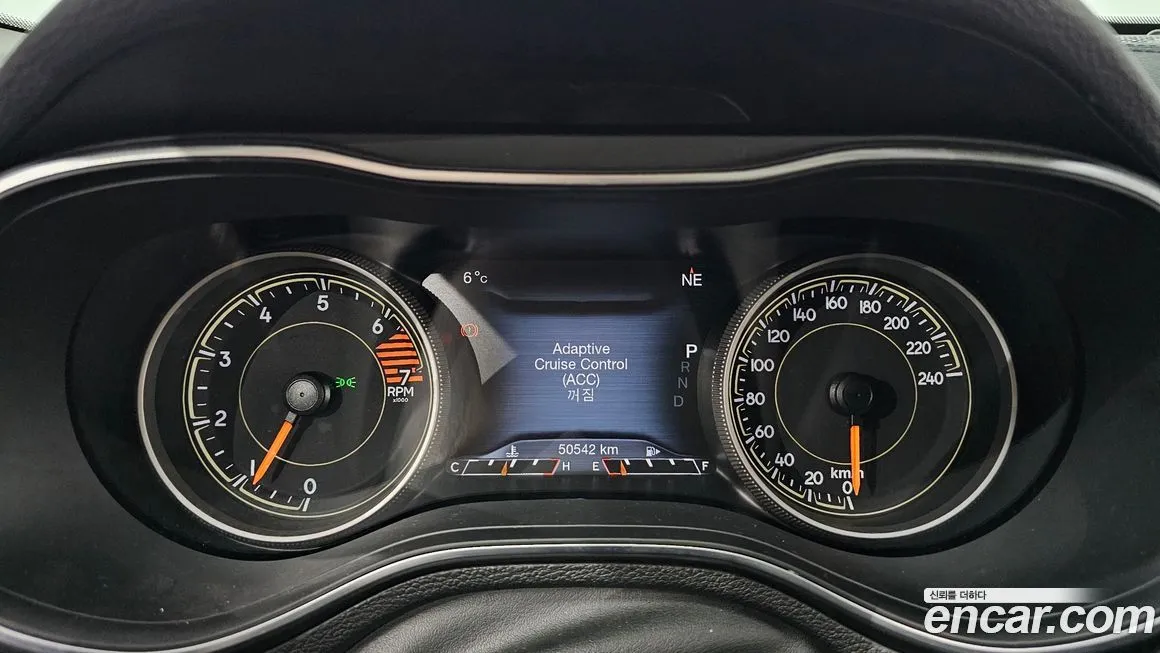 Jeep Cherokee — фото 9