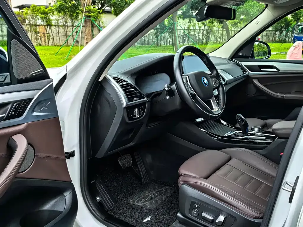 BMW iX3 2021 из CN, фото 3
