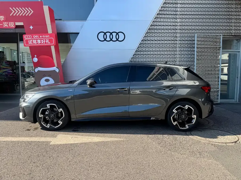 Audi A3 — фото 8