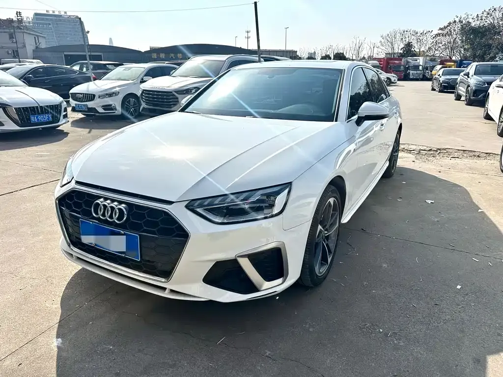 Audi A4L 2024 из CN, фото 10