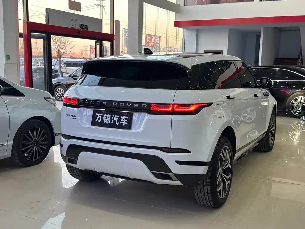 Land Rover Evoque 2021 из CN, фото 3