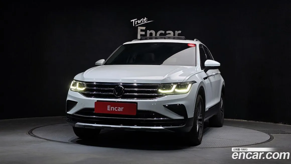 Volkswagen Tiguan — фото 5