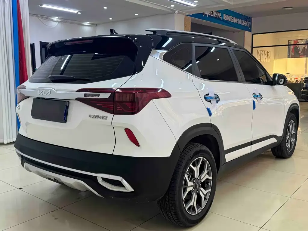Kia KX3 2022 из CN, фото 5