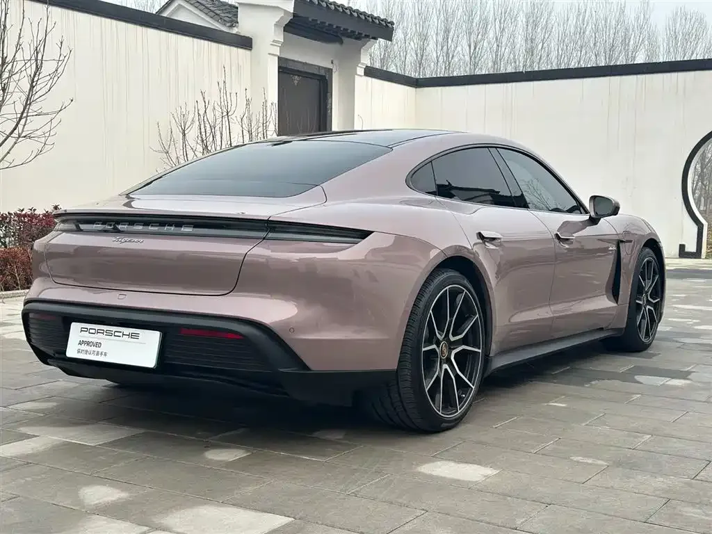 Porsche Taycan 2023 из CN, фото 4