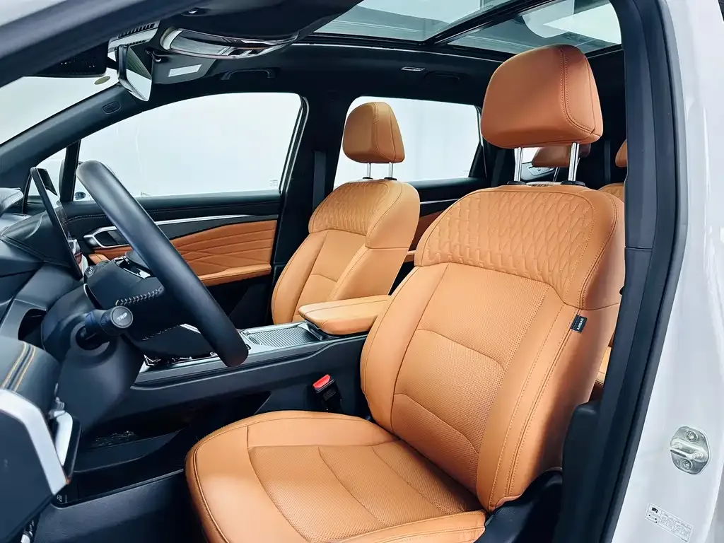 Geely Haoyue L 2024 из CN, фото 10
