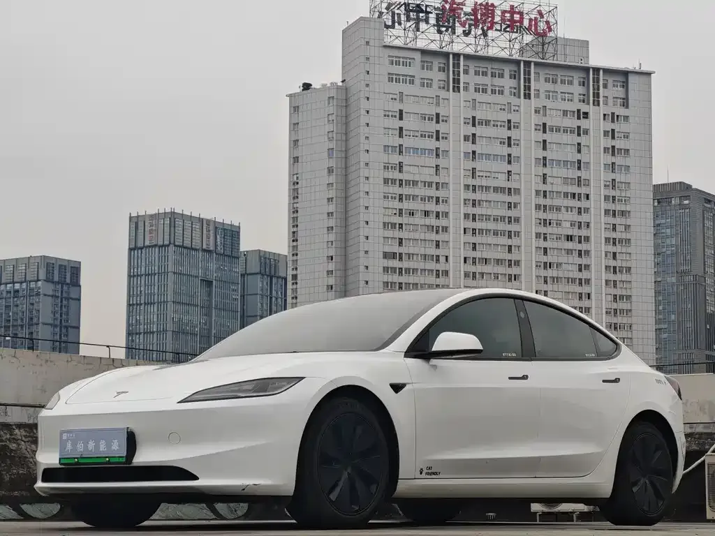 Tesla Model 3 2024 из CN, фото 1