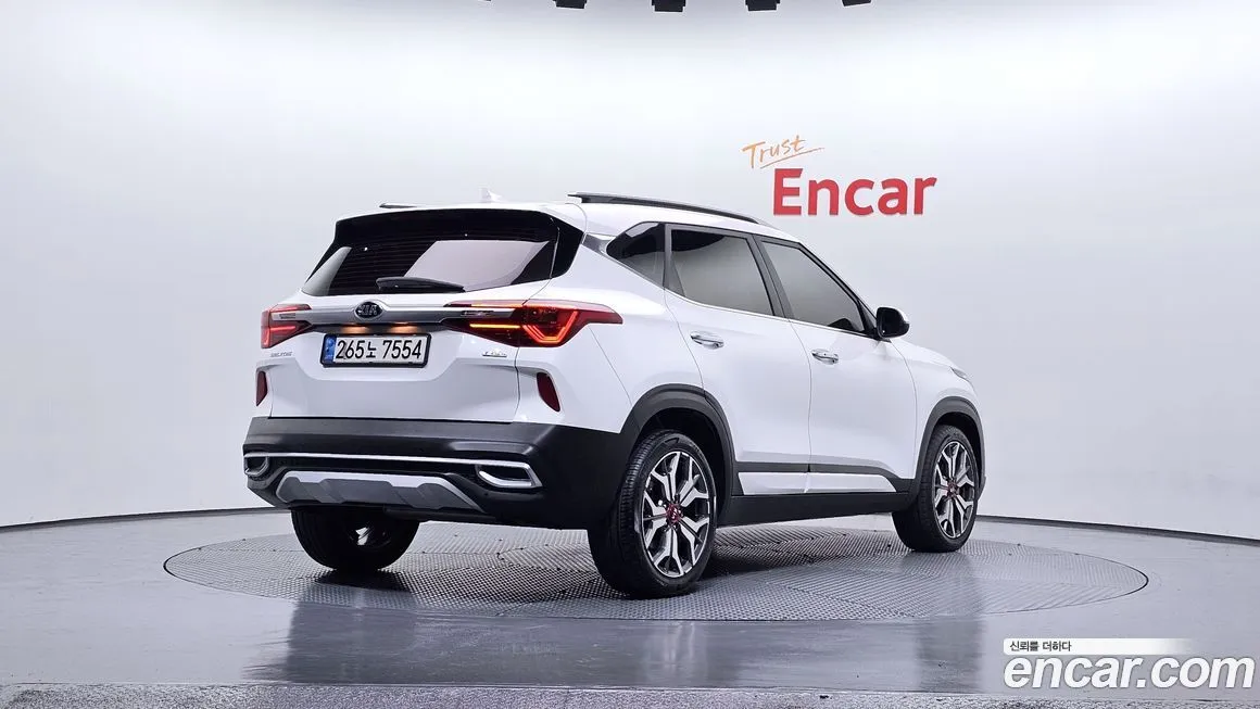 Kia Seltos 2021 из KR, фото 2