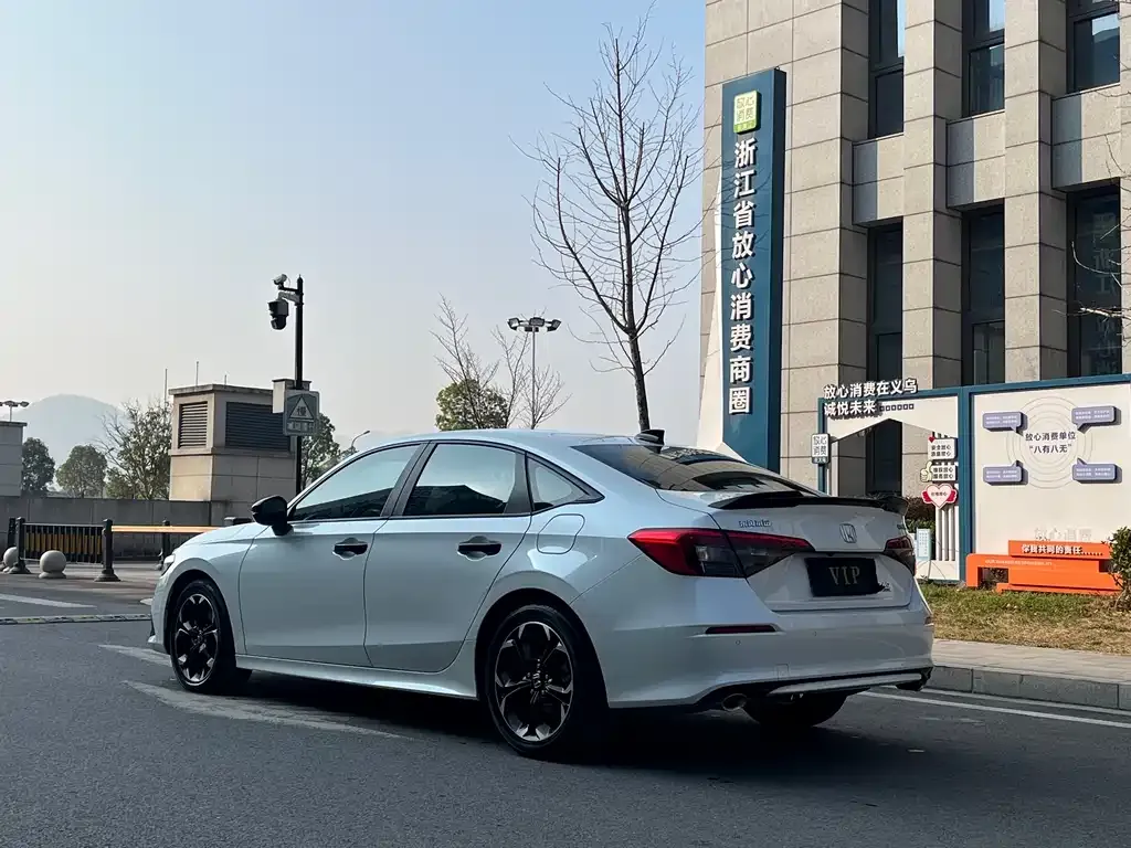 Honda Civic 2023 из CN, фото 10