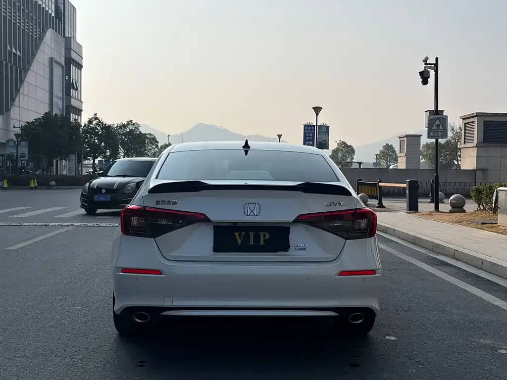 Honda Civic 2023 из CN, фото 8