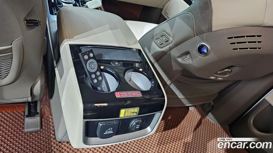 Kia Carnival 2023 из KR, фото 10