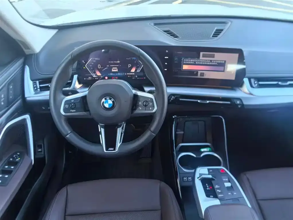 BMW X1 2024 из CN, фото 3