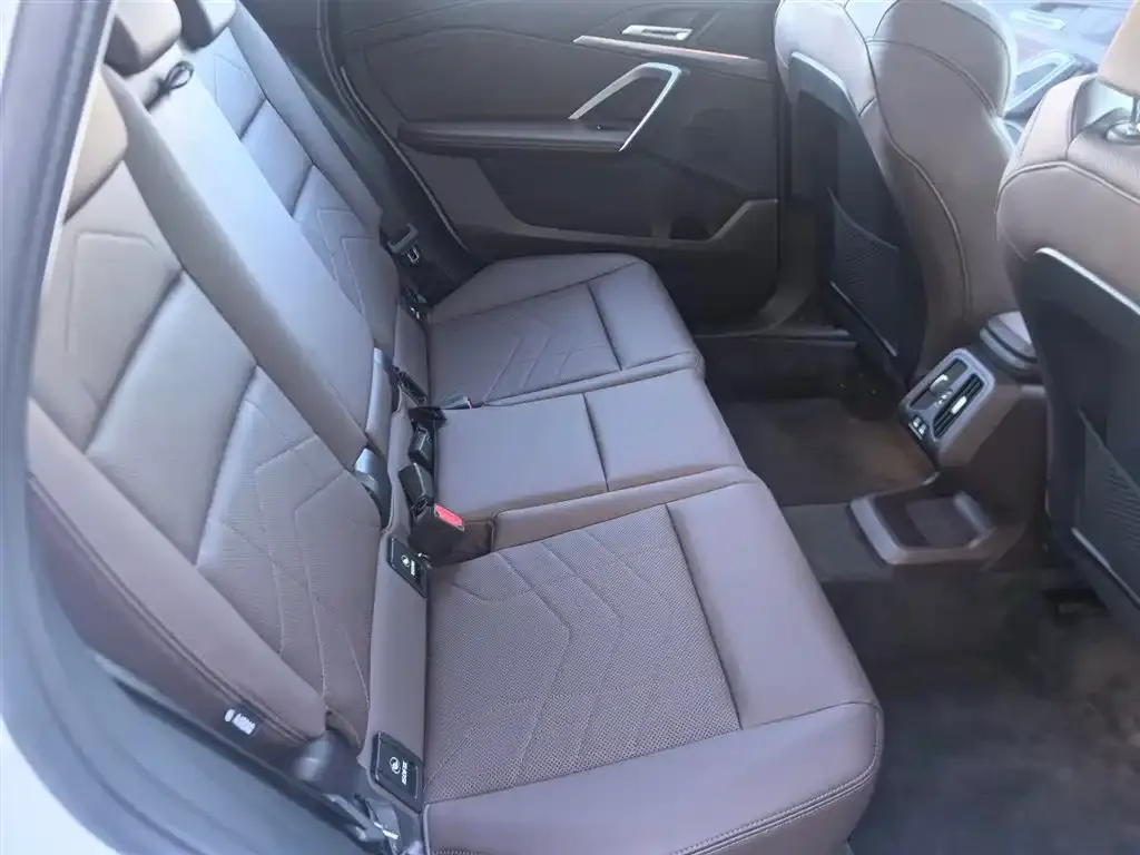 BMW X1 2024 из CN, фото 9