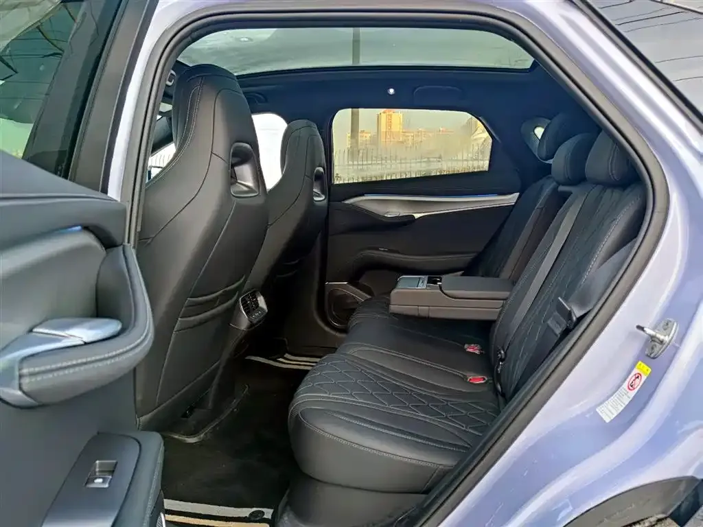 BYD Seal 07 EV 2025 из CN, фото 2
