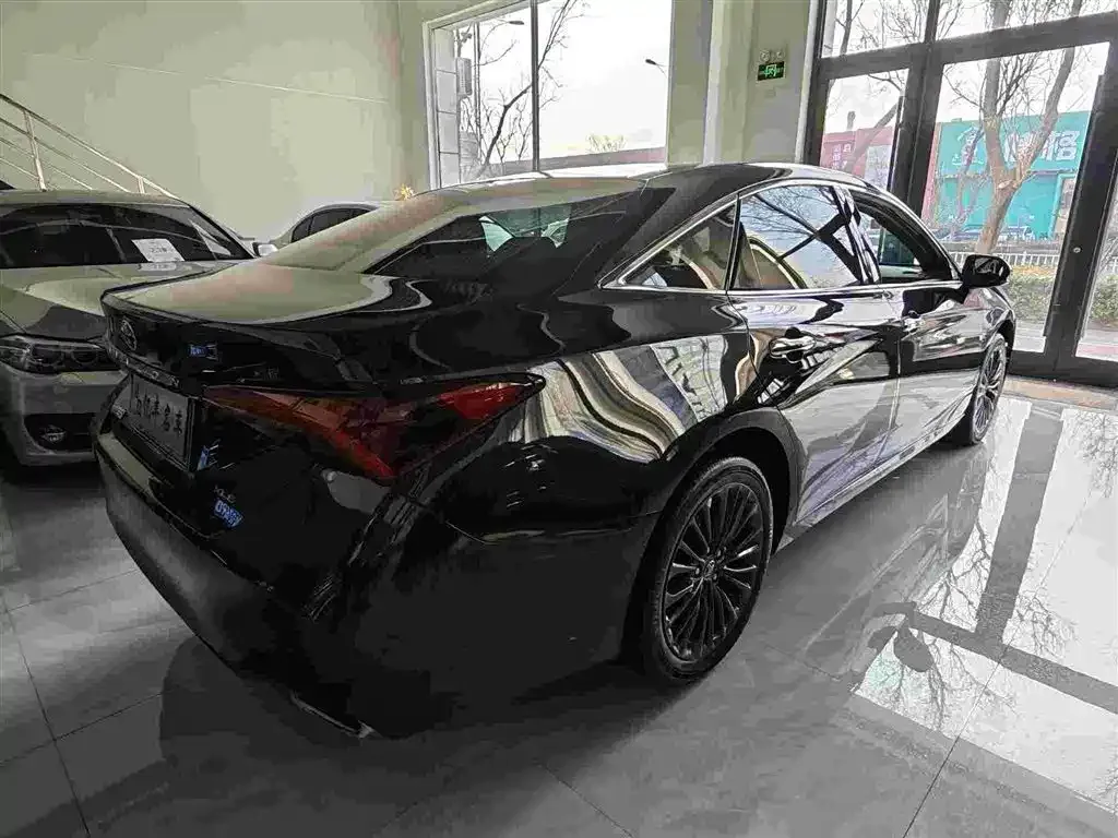 Toyota Avalon 2021 из CN, фото 5