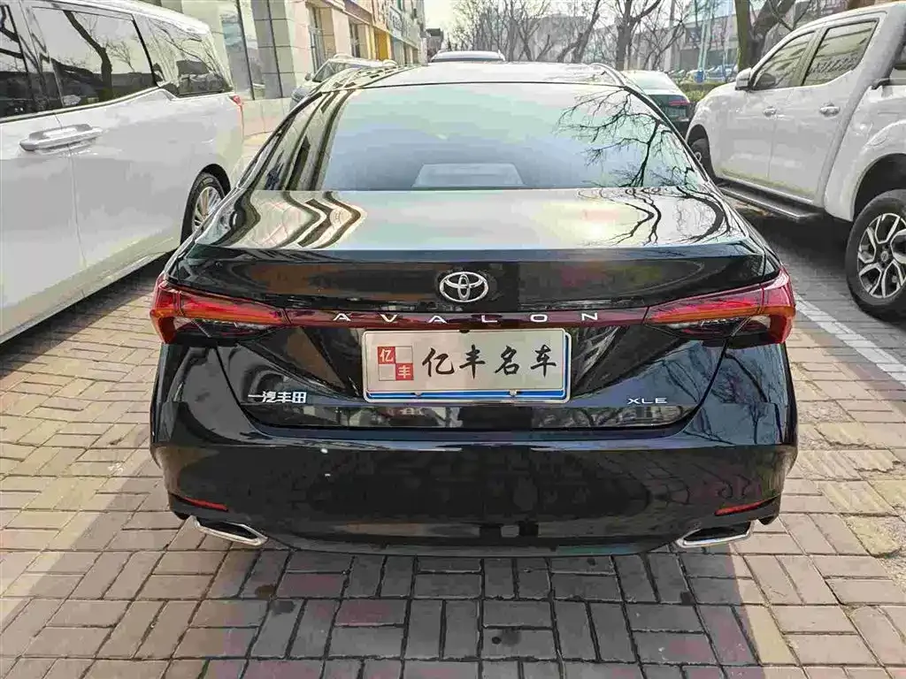 Toyota Avalon 2021 из CN, фото 6