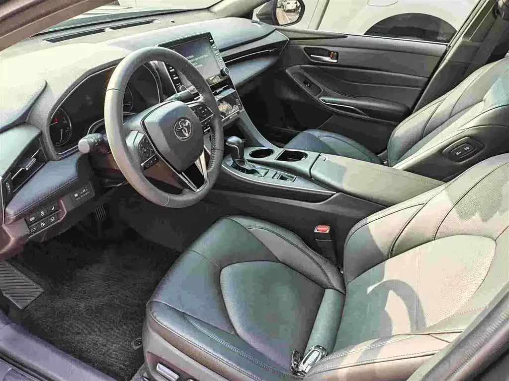 Toyota Avalon 2021 из CN, фото 7