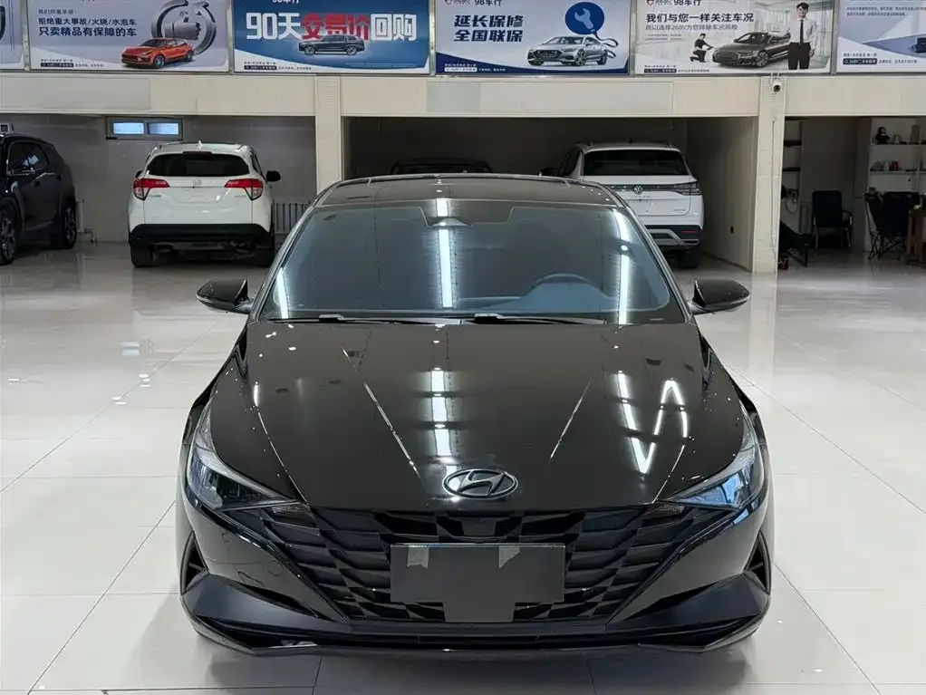 Hyundai Elantra 2023 из CN, фото 4