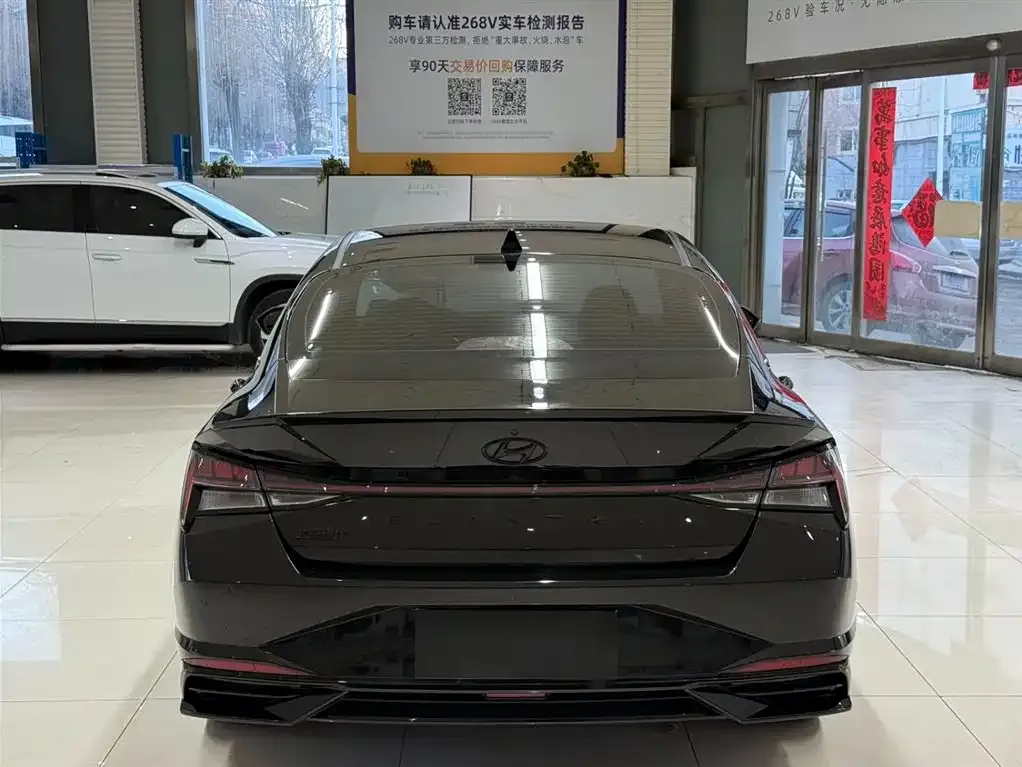 Hyundai Elantra 2023 из CN, фото 6