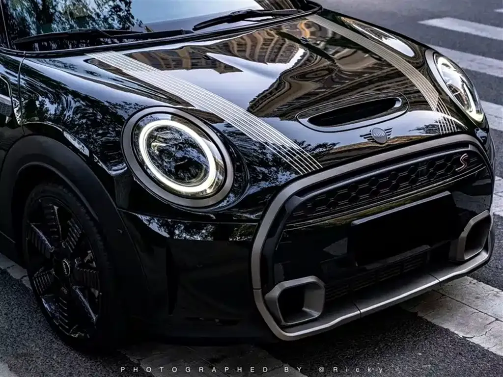 MINI Cooper (3-door) 2023 из CN, фото 6