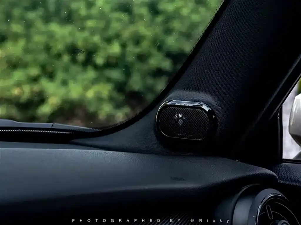 MINI Cooper (3-door) 2023 из CN, фото 10
