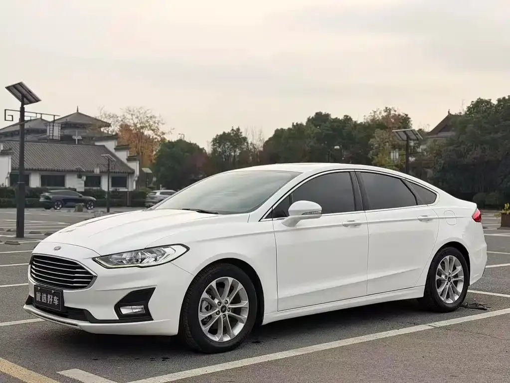 Ford Mondeo 2021 из CN, фото 1
