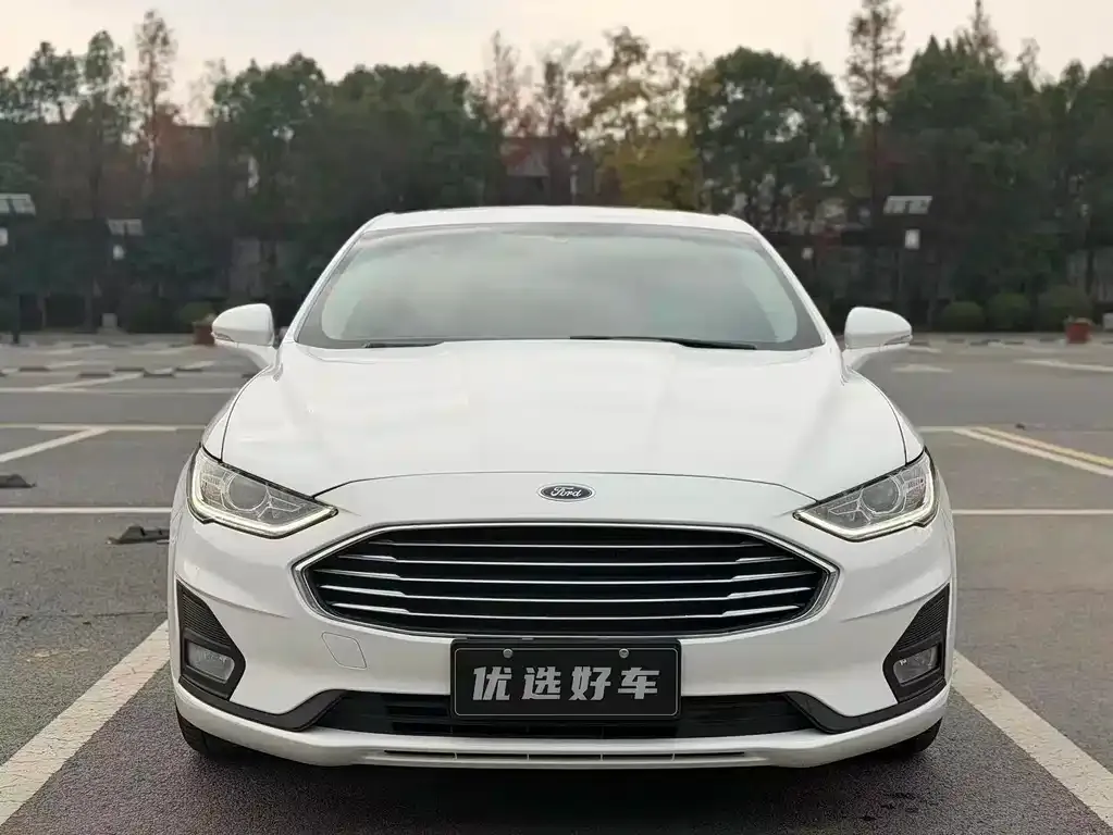 Ford Mondeo 2021 из CN, фото 2