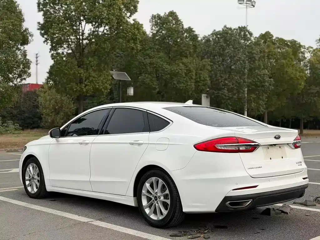 Ford Mondeo 2021 из CN, фото 5
