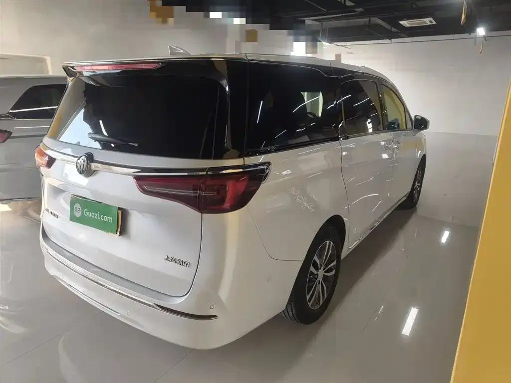 Buick GL8 2022 из CN, фото 7