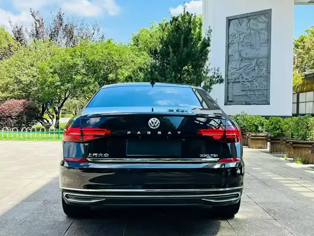 Volkswagen Passat 2021 из CN, фото 5