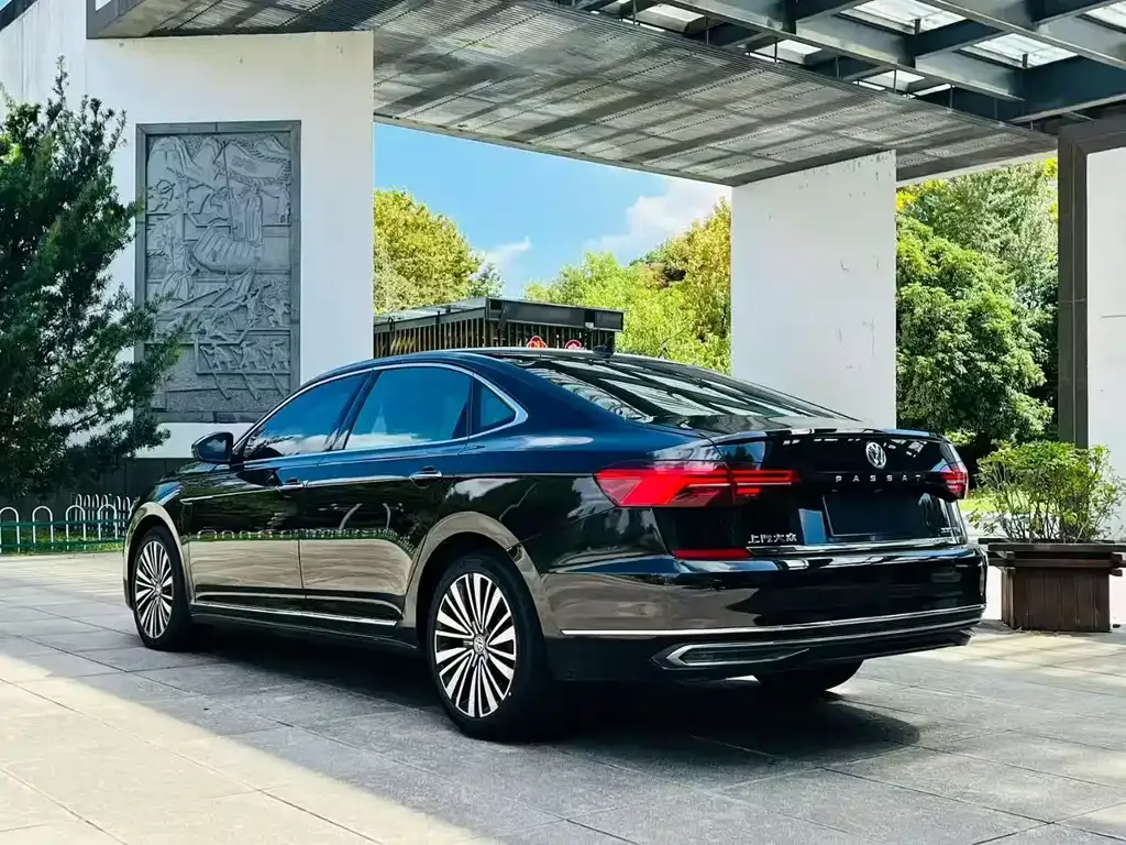 Volkswagen Passat 2021 из CN, фото 6