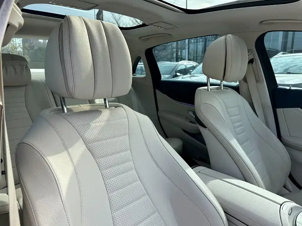 Mercedes-Benz E-Class 2023 из CN, фото 5
