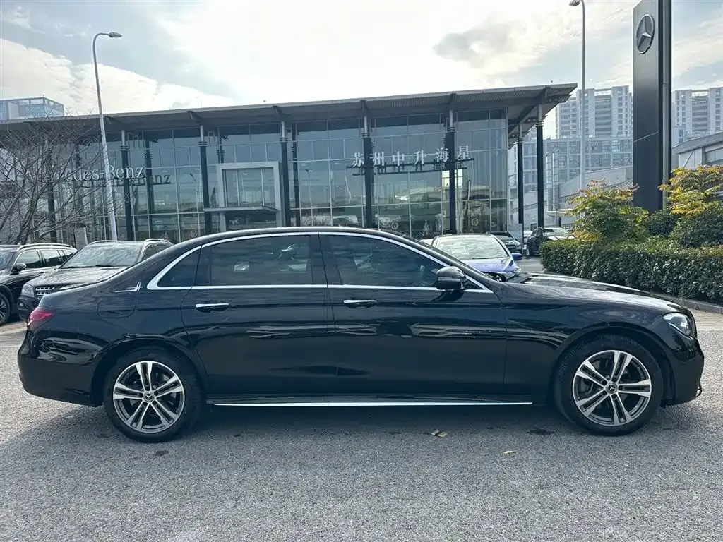 Mercedes-Benz E-Class 2023 из CN, фото 8