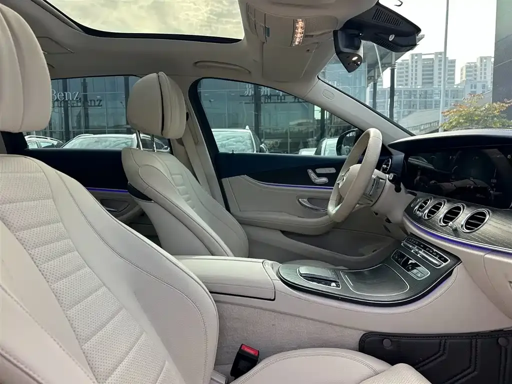 Mercedes-Benz E-Class 2023 из CN, фото 4