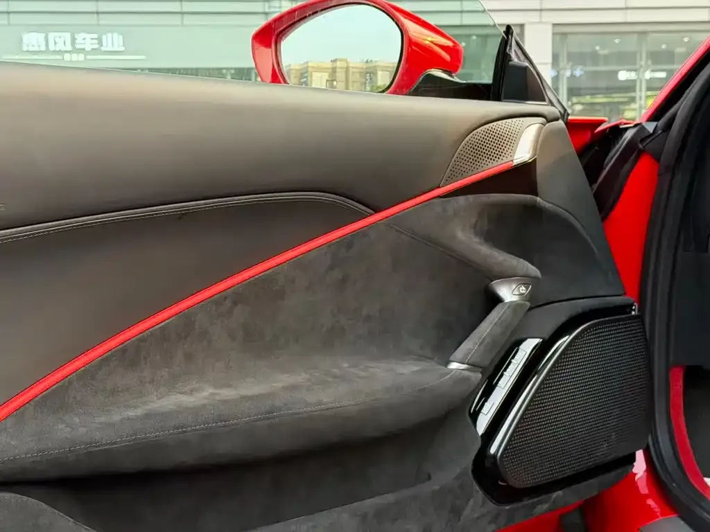 Ferrari Roma 2022 из CN, фото 2