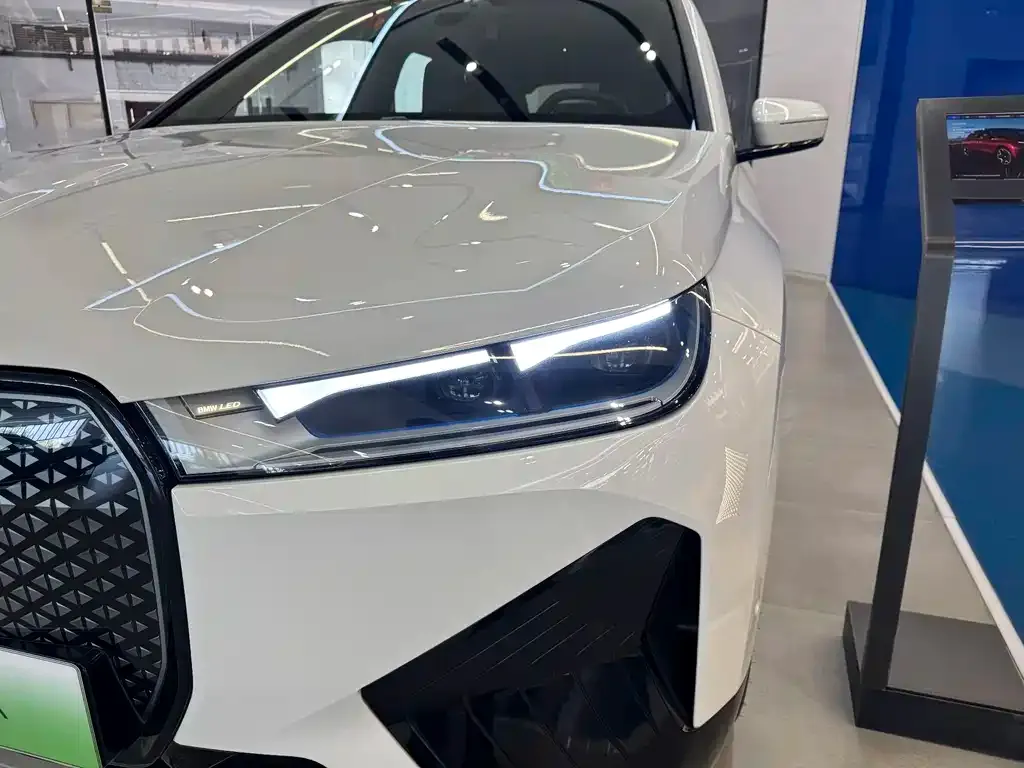 BMW iX 2025 из CN, фото 9