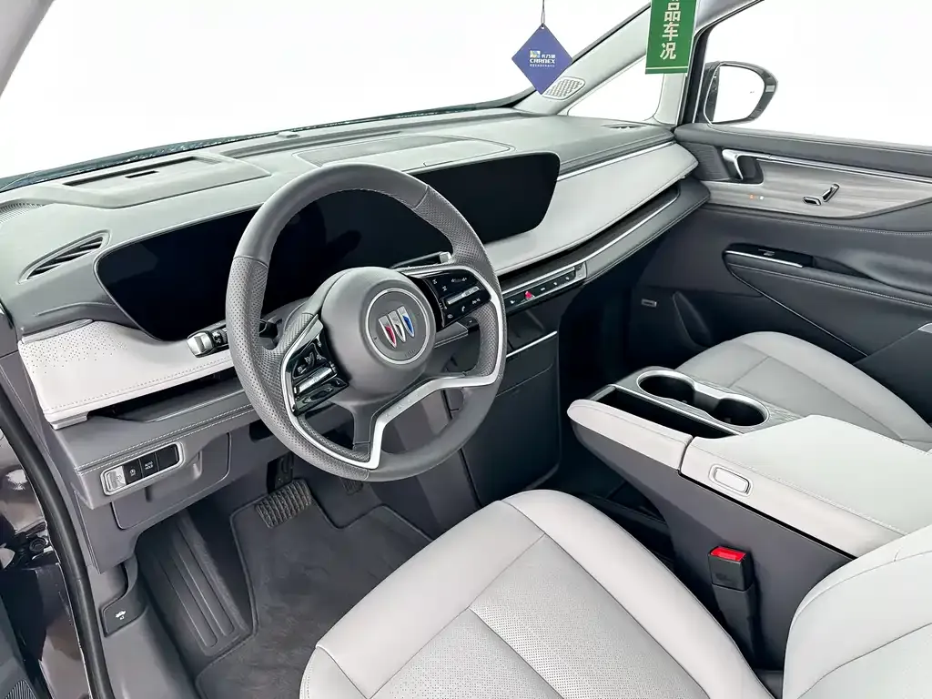 Buick GL8 2025 из CN, фото 9