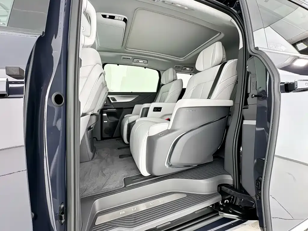 Buick GL8 2025 из CN, фото 7