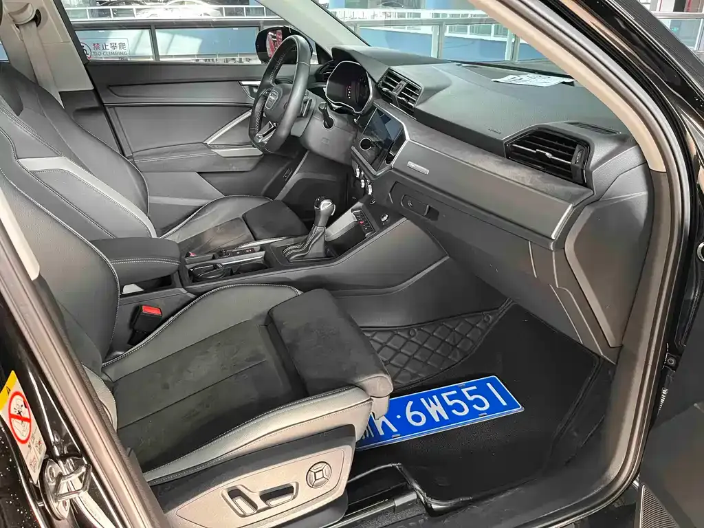 Audi Q3 2022 из CN, фото 8