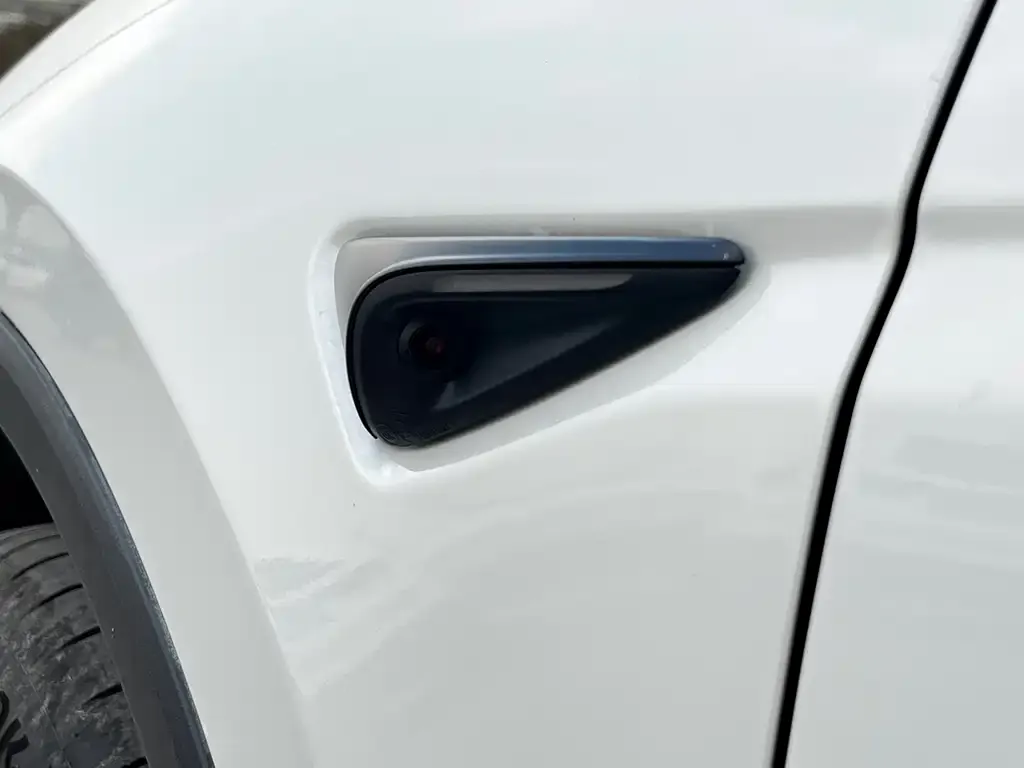 Tesla Model Y 2025 из CN, фото 2