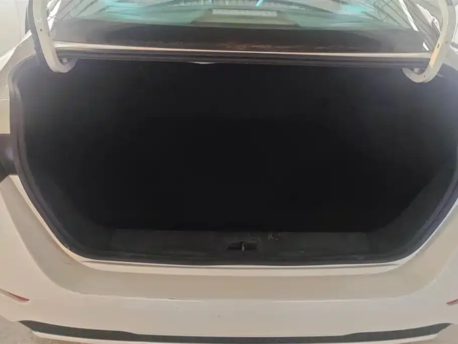 Nissan Sylphy 2021 из CN, фото 2