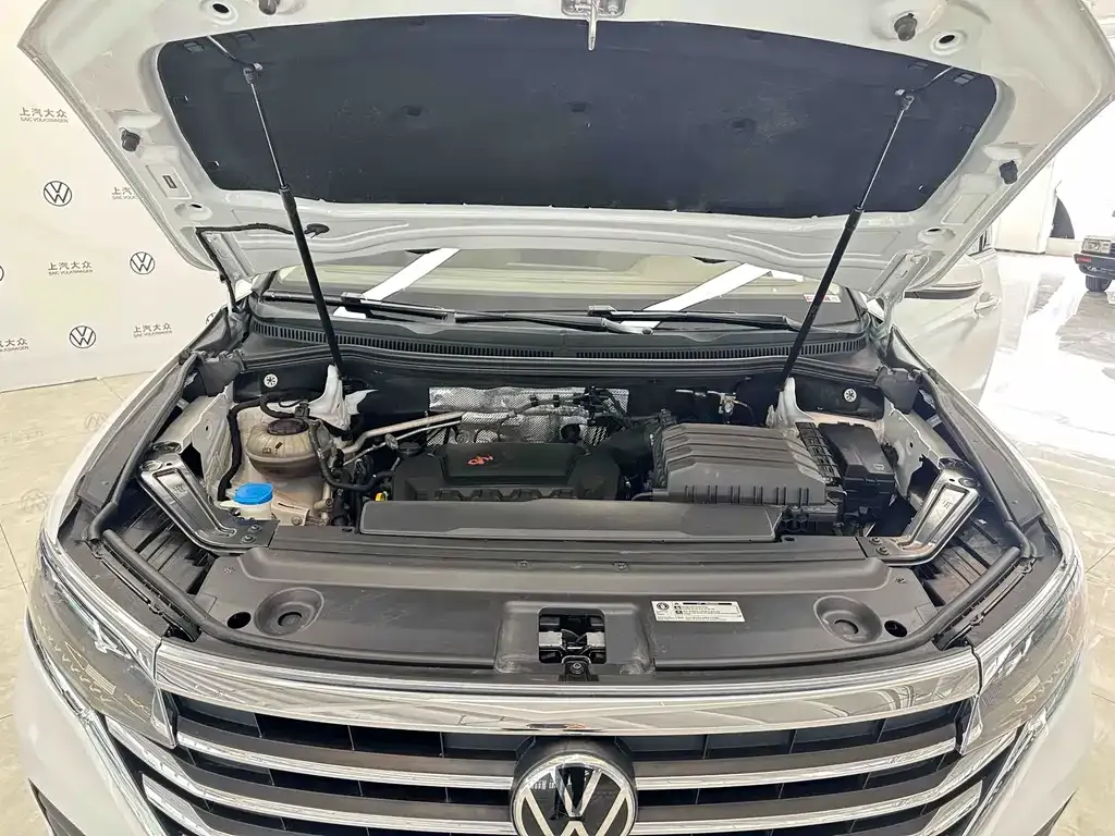 Volkswagen Viloran 2023 из CN, фото 9