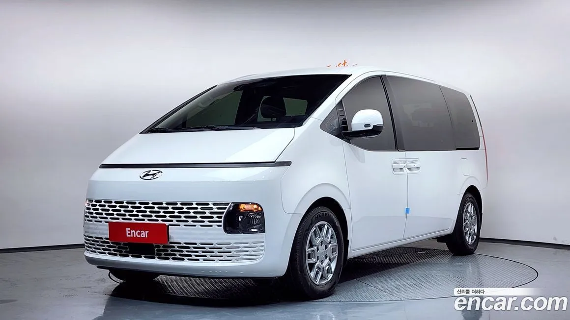 Hyundai Staria 2022 из KR, фото 1