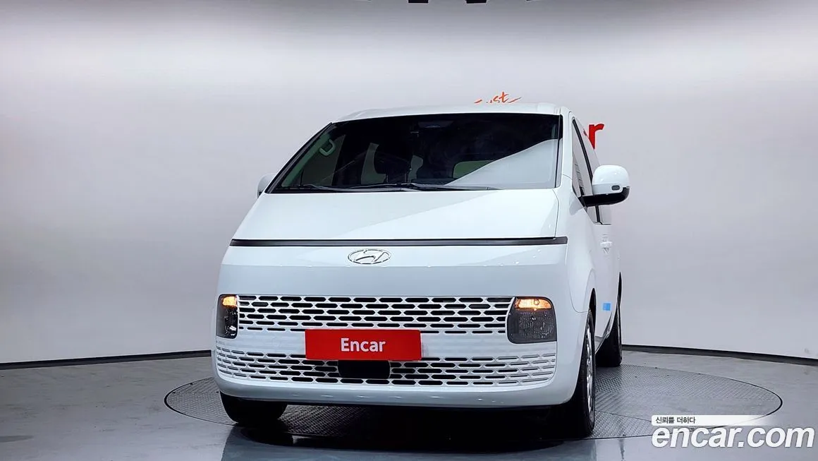 Hyundai Staria 2022 из KR, фото 3