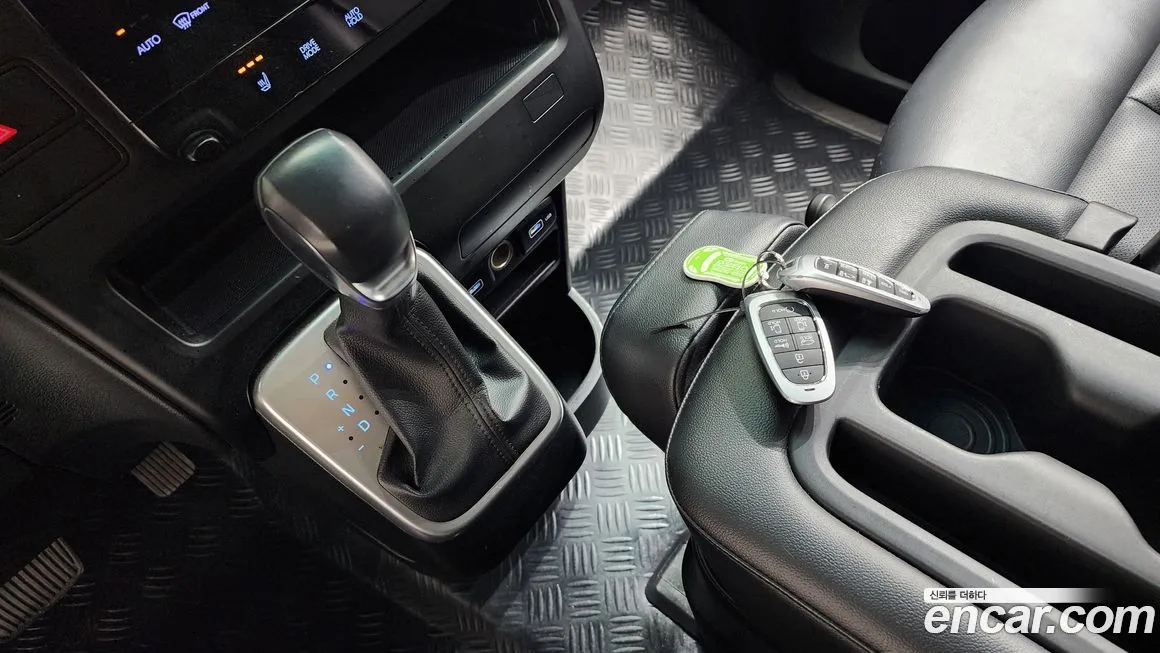 Hyundai Staria 2022 из KR, фото 9
