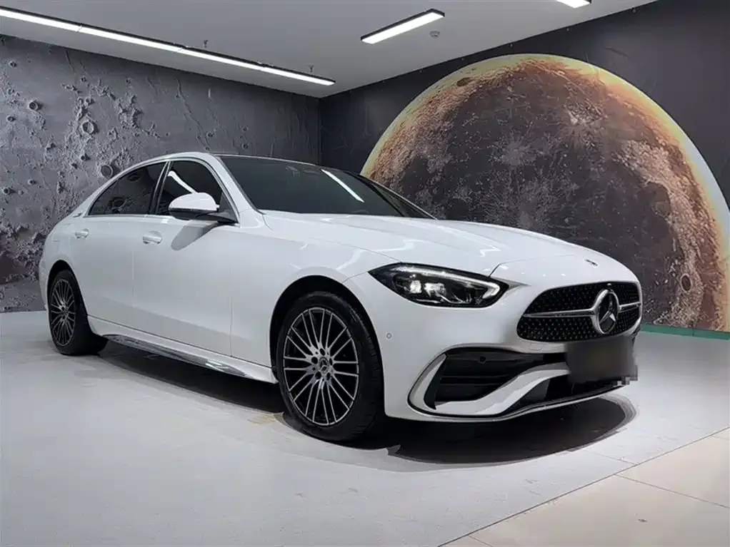 Mercedes-Benz C-Class — фото 10