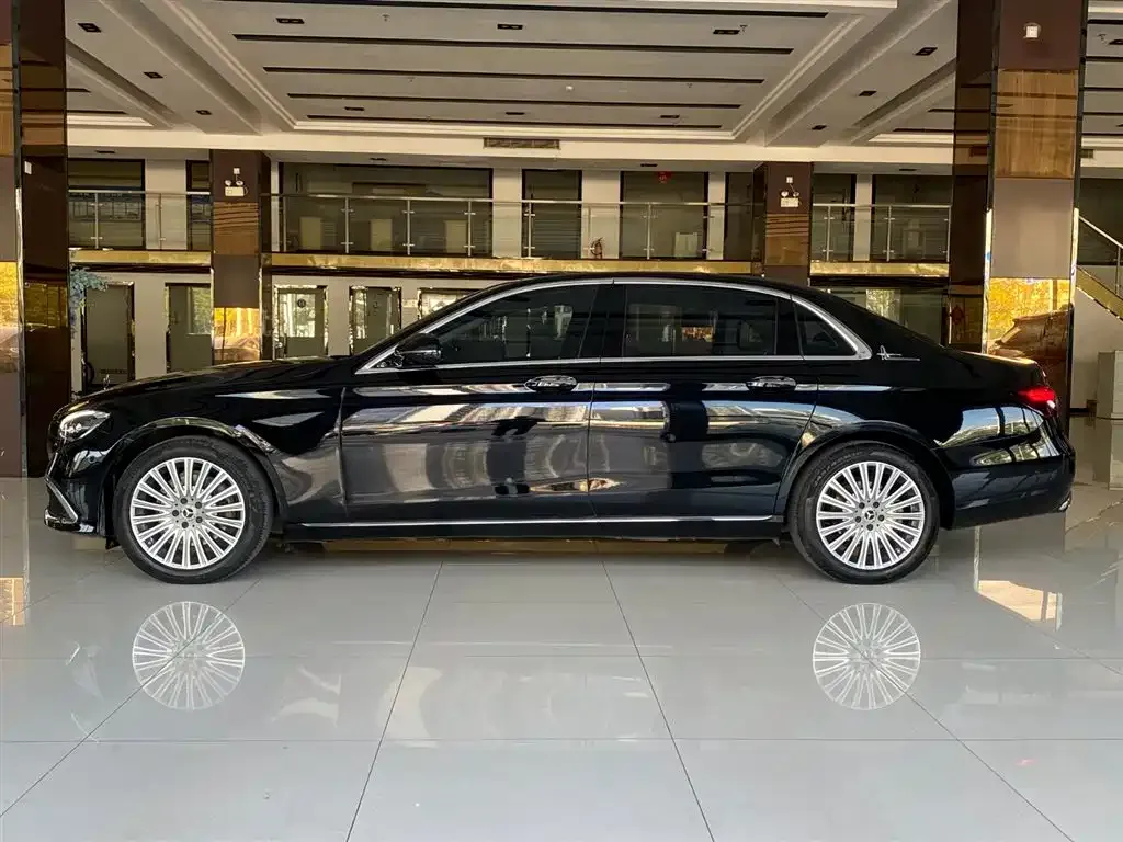 Mercedes-Benz E-Class 2023 из CN, фото 9