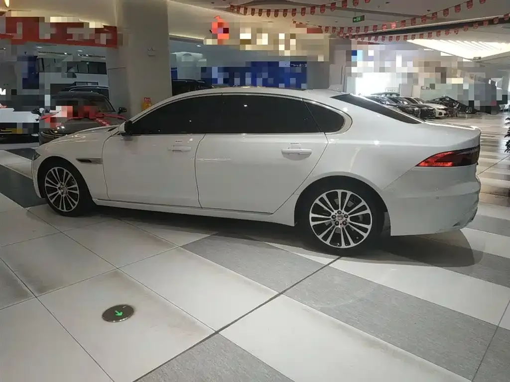Jaguar XFL 2024 из CN, фото 9