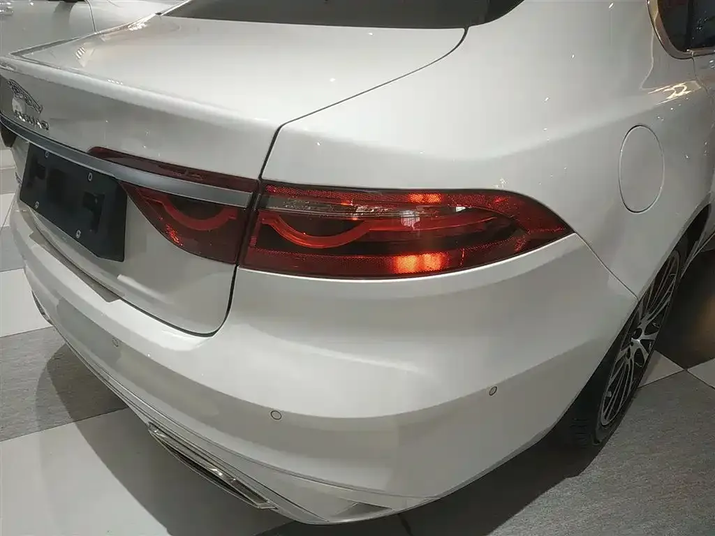 Jaguar XFL 2024 из CN, фото 7