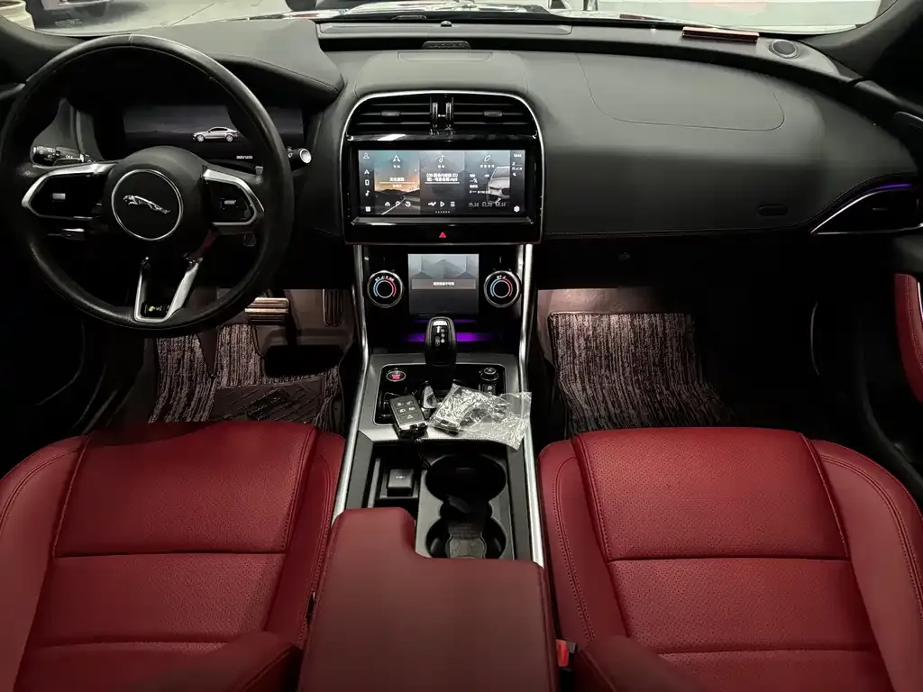 Jaguar XEL 2023 из CN, фото 4