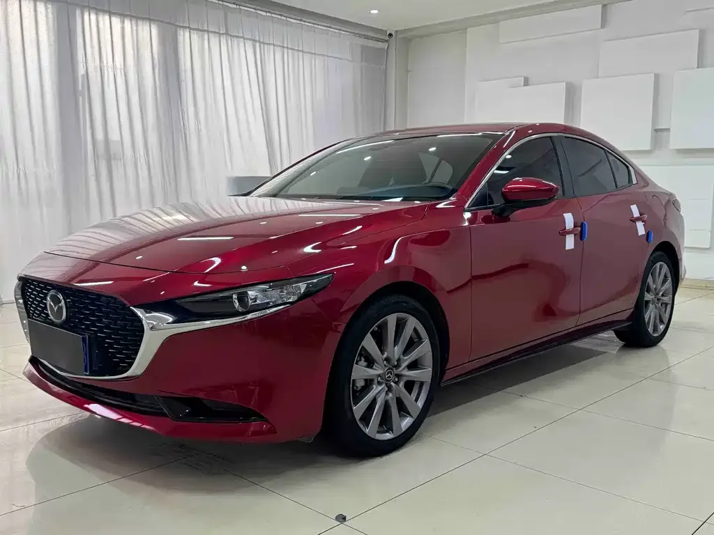 Mazda 3 Axela 2021 из CN, фото 1